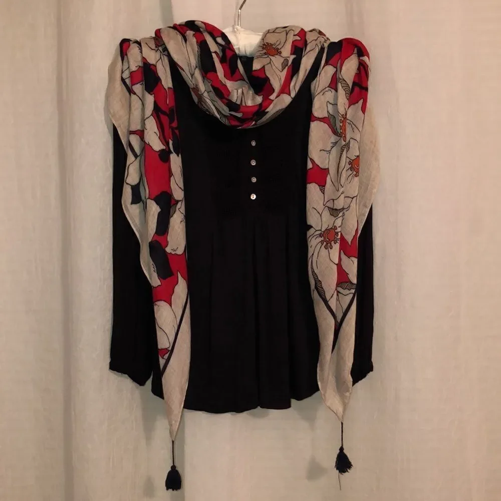 Ann Taylor Large Sandy Brown Orange Navy Red Poinsettia Floral Tasseled Scarf